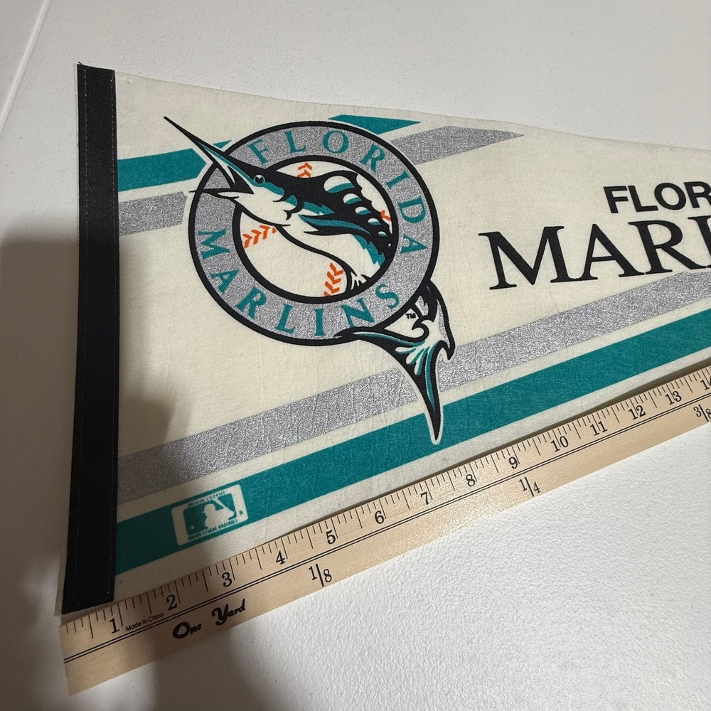 VTG Florida Marlins MLB Felt Pennant 30 Inch Teal Silver Glitter Logo Fan Cave